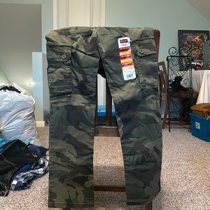 NWT Boy’s size 12 camouflage pants